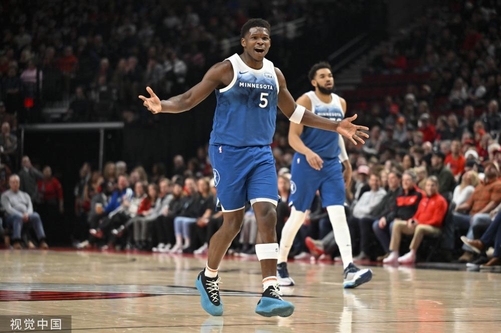 许多教练和 许多教练和