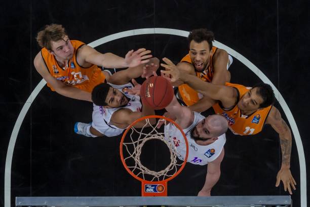 这对于他在 这对于他在